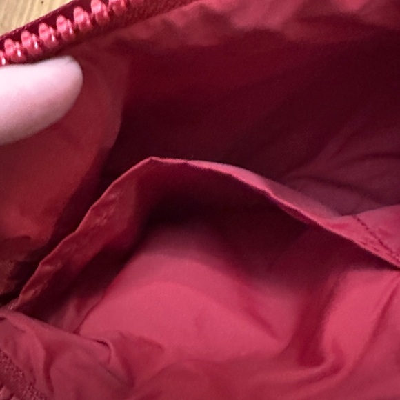 Fabletics Red Belt Bag Fanny Pack Crossbody Adjustable Sporty - Picture 7 of 8